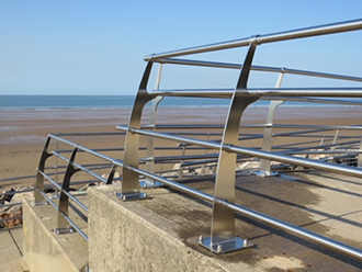 Coastal stainless steel handrail system